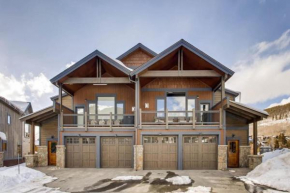 Spacious 3 Bedroom Townhome In River Run Village Within Walking Distance To Gondola And Restaurants